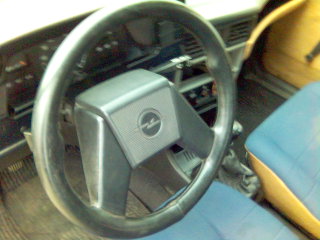 Opel - volant